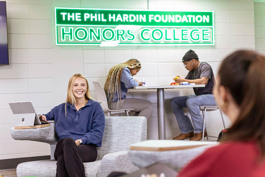 Phil Hardin Honors College